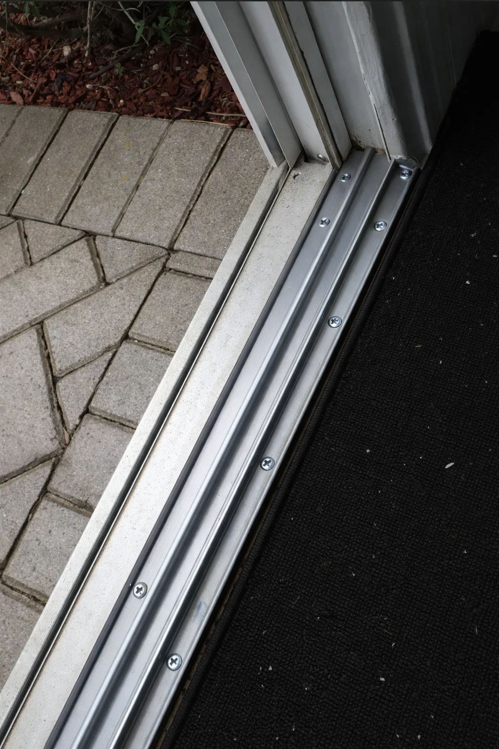 Sliding door glass after repair